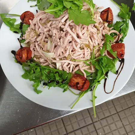 玫瑰旅馆 招待所 *