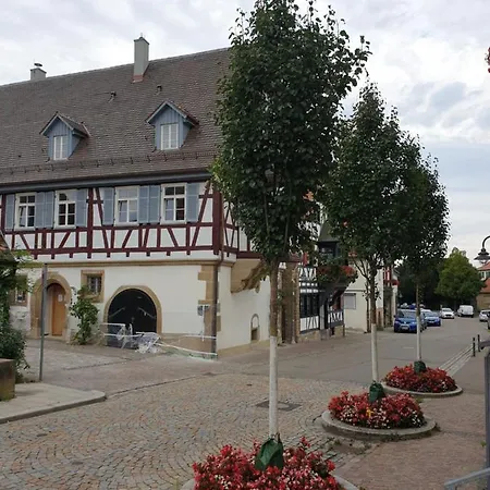 Pensionat Landgasthof Rose Ditzingen