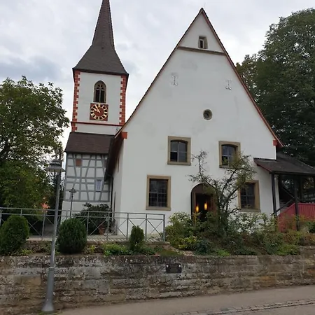 بيت ضيافة Landgasthof Rose *